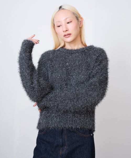 LUKU nari(ルクナーリ)の「フリンジニットプルオーバー(ニット/セーター・レディース・チャコール/ベージュ・F)」の1枚目の写真