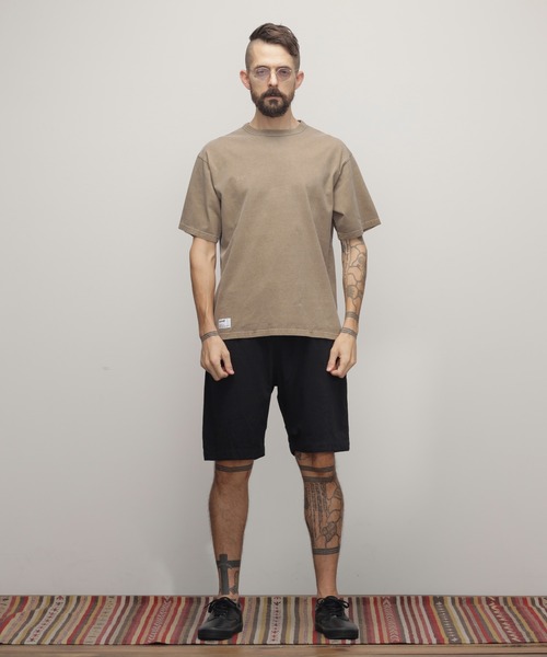 Schott(ショット)の「Schott/ショット/PIGMENT OD SS T-SHIRT/ピグメント オーバーダイ Tシャツ(Tシャツ/カットソー・メンズ・ブラック/ブルーグレー/ブラウン系その他/オフホワイト/ナチュラル/セージグリーン・S/M/L/XL/2XL)」の15枚目の写真
