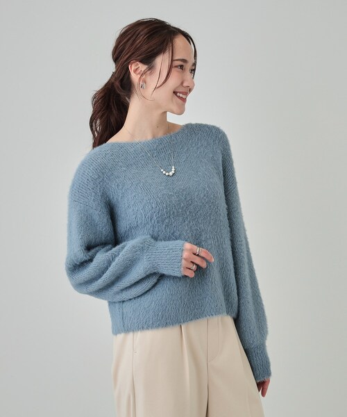 DRESKIP（ドレスキップ）の「◆【S-LL】大人上品な ラメフェザー ボートネックニット（ニット/セーター・レディース・オフホワイト/ブルー/チャコールグレー/ライトグレー・01/02/03/04）」の10枚目の写真