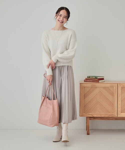 DRESKIP（ドレスキップ）の「◆【S-LL】大人上品な ラメフェザー ボートネックニット（ニット/セーター・レディース・オフホワイト/ブルー/チャコールグレー/ライトグレー・01/02/03/04）」の19枚目の写真