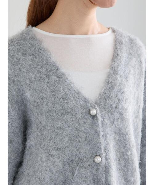 Te chichi（テチチ）の「パール釦起毛Vネックミドルカーディガン（カーディガン/ボレロ・レディース・グレー/ベージュ/ピンク・F）」の16枚目の写真