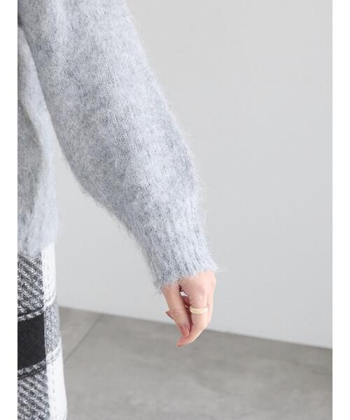 Te chichi（テチチ）の「パール釦起毛Vネックミドルカーディガン（カーディガン/ボレロ・レディース・グレー/ベージュ/ピンク・F）」の17枚目の写真