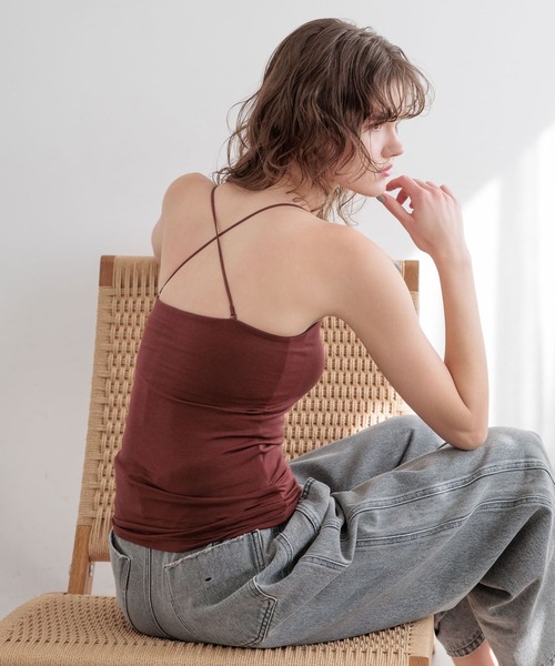 bijorie（ビジュリィ）の「【bijorie】ベストボディブラカップ付きベアトップ／NEW BASIC 25SS（インナーウェア/肌着・レディース・オフホワイト/ブラック/モカ/ボルドー・LG/LARGE/MEDIUM）」の12枚目の写真