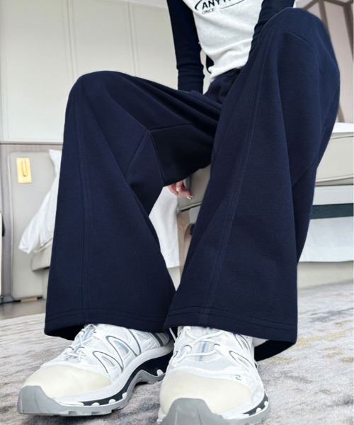 kirakiraShop(キラキラショップ)の「タック入り カービング スウェット パンツ(スウェットパンツ・レディース・オートミール/チャコール/ネイビー/ボルドー/ブラック・S/M/L)」の11枚目の写真