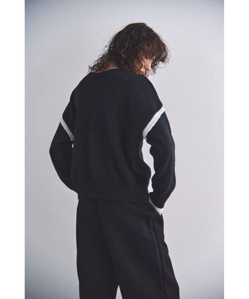 Solace(ソレイス)の「バイカラーラインニット(ニット/セーター・レディース・ホワイト/グリーン/グレー/ブラック・FREE)」の16枚目の写真