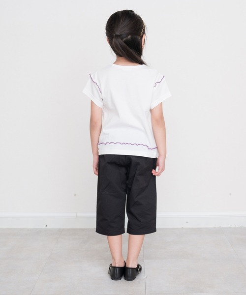 RAGMART（ラグマート）の「フラワーモチーフTシャツ（Tシャツ/カットソー・キッズ・オフホワイト/ブラック・100cm/110cm/130cm/120cm）」の6枚目の写真