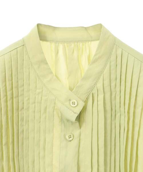 Tiara（ティアラ）の「タックオーバーシャツブラウス（セットアップ可）（シャツ/ブラウス・レディース・イエロー/ベージュ/ネイビー/ホワイト・FREE）」の17枚目の写真