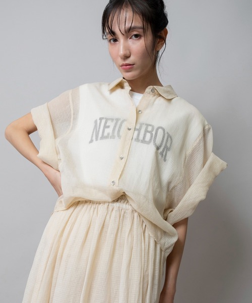 Munich(ミューニック)の「【KOTA CHECK】シャーリングネックシャツ(シャツ/ブラウス・レディース・ライトベージュ/ブラック/ダークオレンジ・FREE)」の2枚目の写真