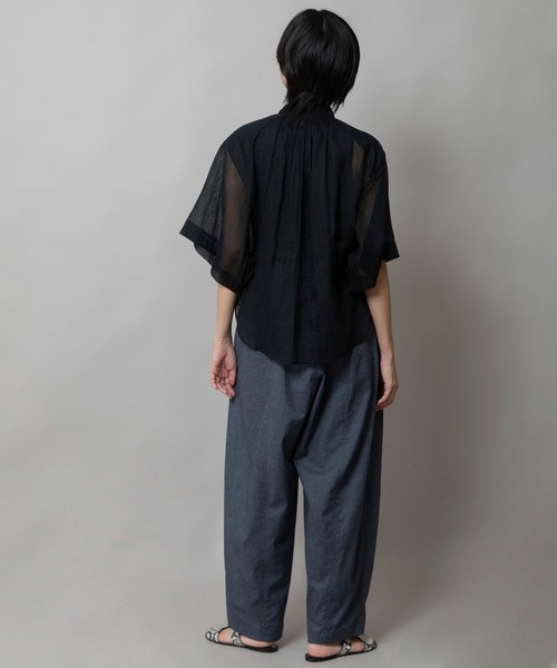 Munich(ミューニック)の「【KOTA CHECK】シャーリングネックシャツ(シャツ/ブラウス・レディース・ライトベージュ/ブラック/ダークオレンジ・FREE)」の21枚目の写真