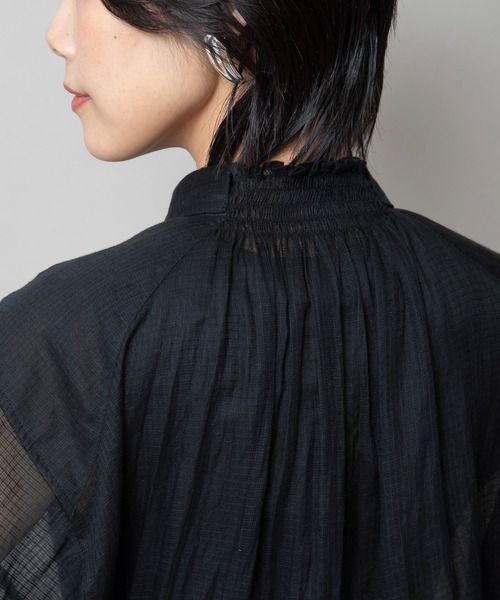 Munich(ミューニック)の「【KOTA CHECK】シャーリングネックシャツ(シャツ/ブラウス・レディース・ライトベージュ/ブラック/ダークオレンジ・FREE)」の16枚目の写真