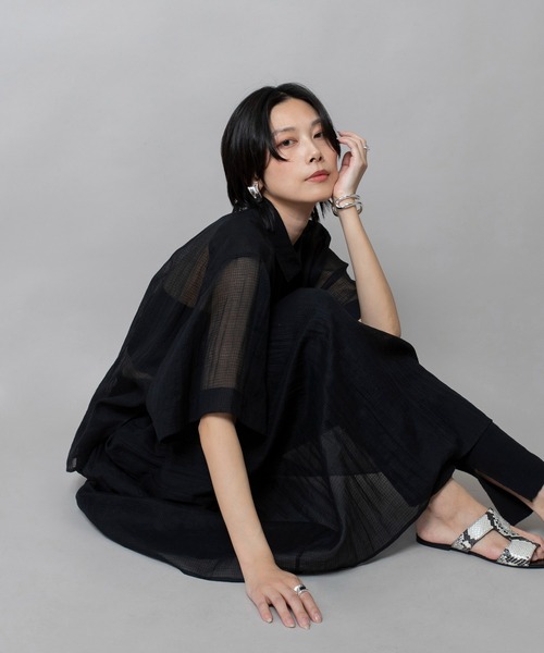 Munich(ミューニック)の「【KOTA CHECK】シャーリングネックシャツ(シャツ/ブラウス・レディース・ライトベージュ/ブラック/ダークオレンジ・FREE)」の5枚目の写真