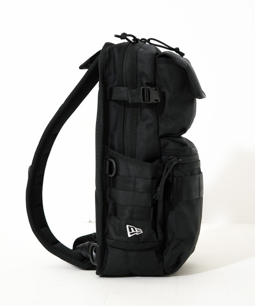 NEW ERA（ニューエラ）の「【NEW ERA/ニューエラ】SLING BODY BAG（ボディバッグ/ウエストポーチ・メンズ・ブラック系その他/ブラック・FREE）」の6枚目の写真