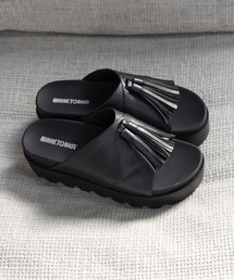 Minnetonka（ミネトンカ）の「【MINNETONKA/ミネトンカ】 タッセルボリュームサンダル 23M06（サンダル）」