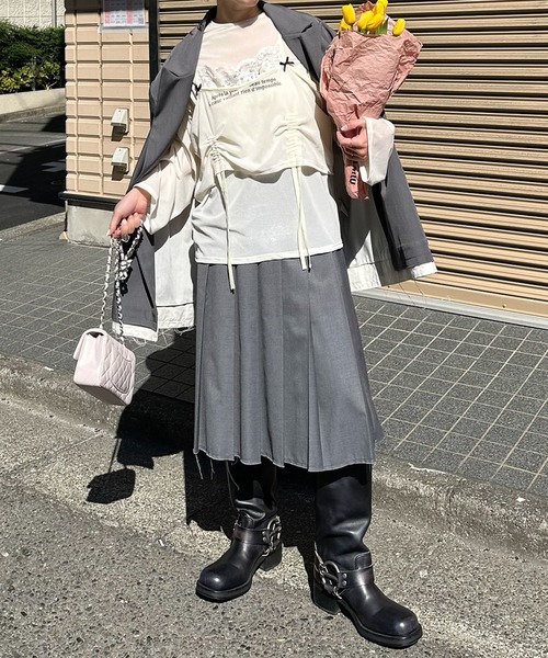 Alley Tokyo（アリートーキョー）の「ドロストレースキャミとBIGロンTの２枚セット（Tシャツ/カットソー・レディース・オフホワイト/ラベンダー・FREE）」の3枚目の写真