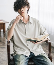 Rocky Monroe�i���b�L�[�������[�j�́u�V�F�ǉ� �ڐG�⊴ �I�[�o�[�T�C�Y�Ƃ�݃r�b�O�V���G�b�g�X�g���b�`���M�����[�J���[�����V���c�i�V���c/�u���E�X�j�v