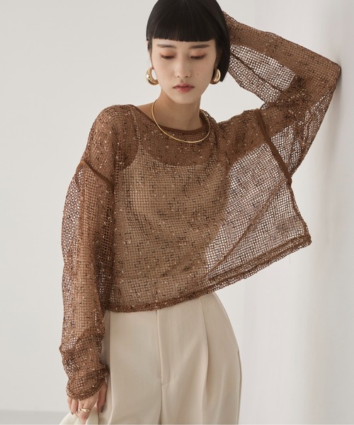 ANGIE（アンジー）の「クロップド メッシュ シアートップス（Tシャツ/カットソー・レディース・ブラック/アイボリー/ベージュ・FREE）」の3枚目の写真