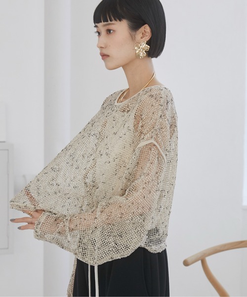 ANGIE（アンジー）の「クロップド メッシュ シアートップス（Tシャツ/カットソー・レディース・ブラック/アイボリー/ベージュ・FREE）」の18枚目の写真