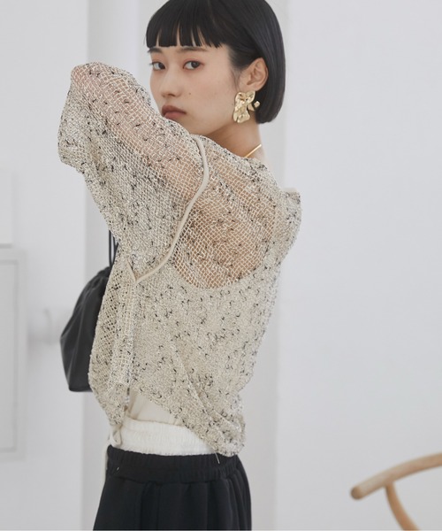 ANGIE（アンジー）の「クロップド メッシュ シアートップス（Tシャツ/カットソー・レディース・ブラック/アイボリー/ベージュ・FREE）」の20枚目の写真