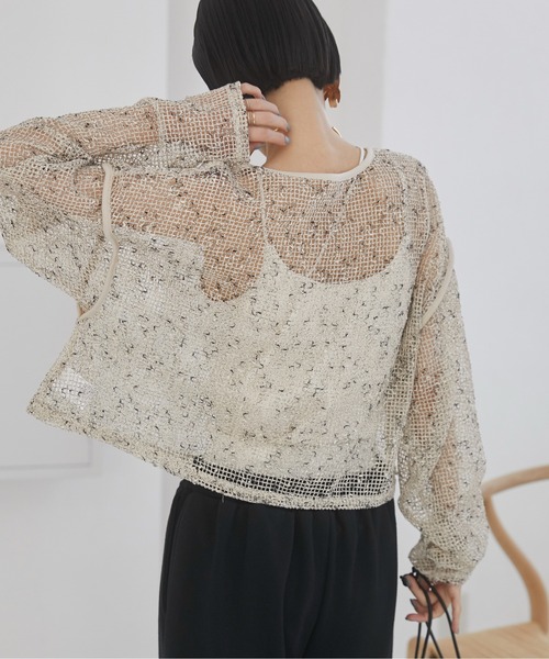 ANGIE（アンジー）の「クロップド メッシュ シアートップス（Tシャツ/カットソー・レディース・ブラック/アイボリー/ベージュ・FREE）」の21枚目の写真