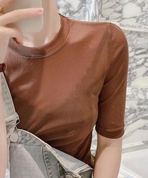 maison de LATIR(メゾンドラティール)の「シアー半袖コンパクトトップス 透け感が大人可愛い夏服 5分袖カットソー(Tシャツ/カットソー・レディース・ブラウン/ホワイト/ブラック/パープル・ONESIZE)」の3枚目の写真