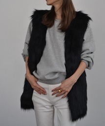 FAKE FUR VEST