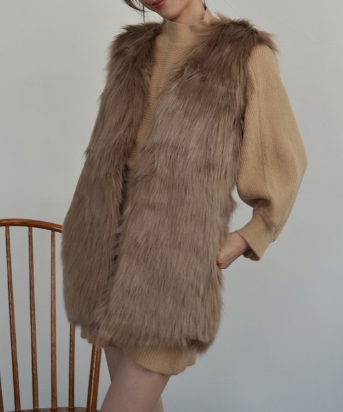 Mela（メラ）の「FAKE FUR VEST（その他アウター・レディース・ブラック/ホワイト/グレー/モカ・S/M/L）」の19枚目の写真