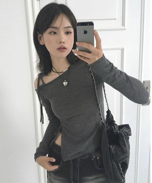 VIBGYOR（ヴィブジョー）の「【EIZZ/アイズ】サイド リボン ワンショルダー カットソー（Tシャツ/カットソー・レディース・ブラック/グレー・FREE）」の9枚目の写真