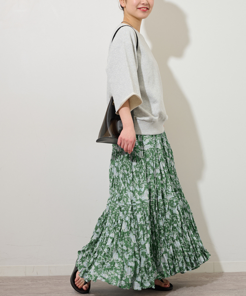 JOURNAL STANDARD relume(ジャーナルスタンダード レリューム)の「《追加》コットンボイルクリンクルティアードフラワー(スカート・レディース・グリーン/ネイビー・FREE)」の7枚目の写真