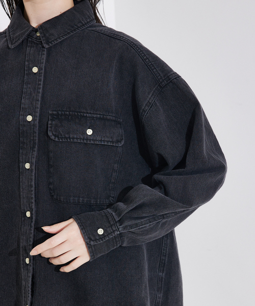 qualite scape(カリテ スケープ)の「ミドルオンスデニムシャツ/オフィスカジュアル/秋服(シャツ/ブラウス・レディース・ブルー/スミクロ・フリー)」の14枚目の写真