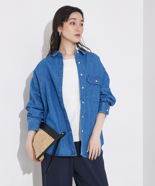 qualite scape(カリテ スケープ)の「ミドルオンスデニムシャツ/オフィスカジュアル/秋服(シャツ/ブラウス・レディース・ブルー/スミクロ・フリー)」の21枚目の写真