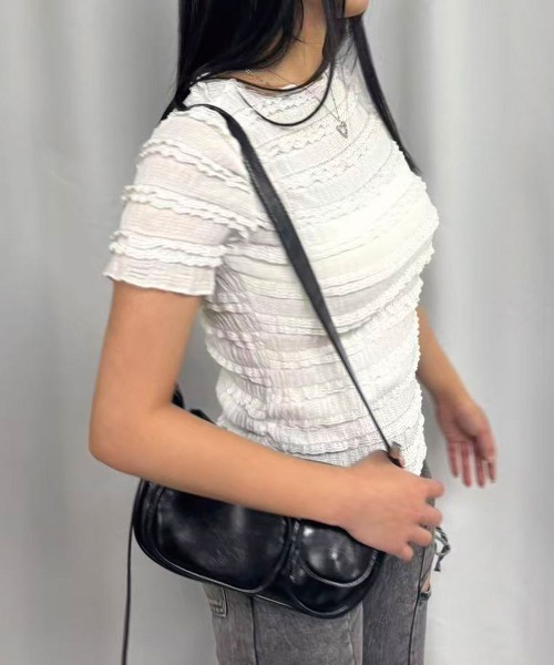 Lots of Love（ロッツオブラブ）の「シャーリングフリルTシャツ（Tシャツ/カットソー・レディース・カーキ/ブラック/アイボリー/ピンク/ホワイト・M）」の10枚目の写真