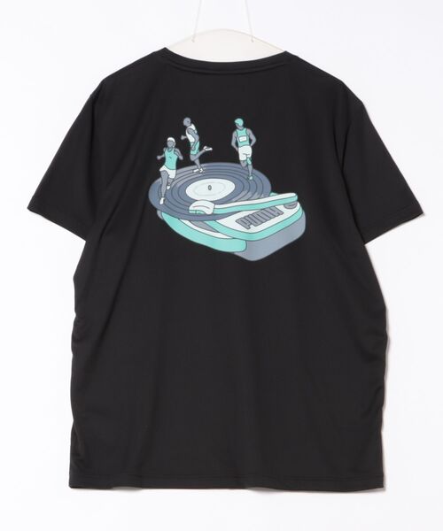 PUMA(プーマ)の「《PUMA》GRAPHICS RUNNING スローガン Tシャツ メ(Tシャツ/カットソー・メンズ・ブルー系その他/ブラック・XXL/L/XL/M)」の3枚目の写真
