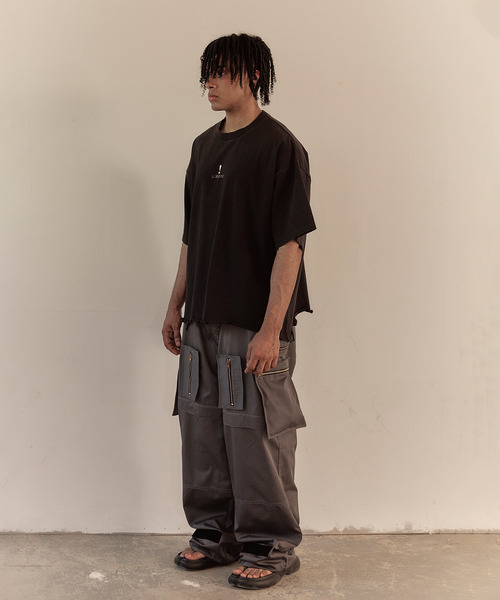 LIBERE(リベーレ)の「LIBERE リベーレ / ATTENTION T-SHIRT アテンショングラフィックダメージTシャツ / 251203-251204(Tシャツ/カットソー・メンズ・ブラック/ホワイト・LARGE/MEDIUM/SMALL)」の17枚目の写真
