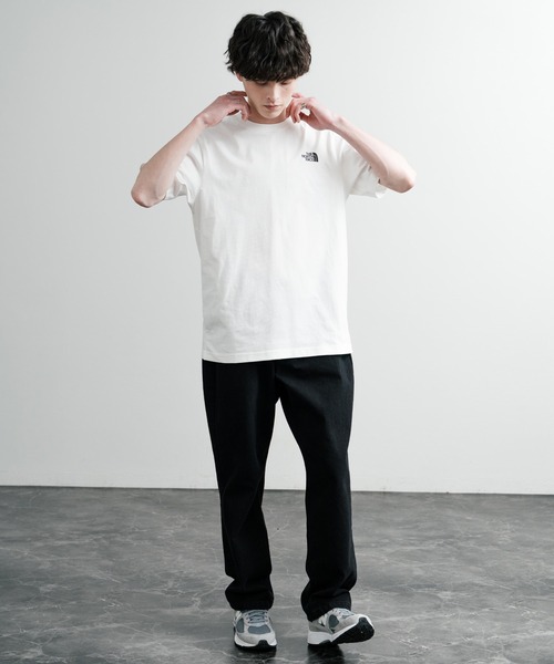 THE NORTH FACE(ザノースフェイス)の「日本未展開モデル THE NORTH FACE ザ・ノースフェイス COTTON S/S R/TEE ワンポイントロゴ半袖Tシャツ(Tシャツ/カットソー・メンズ・ブラック/ホワイト・M/L/XL)」の6枚目の写真