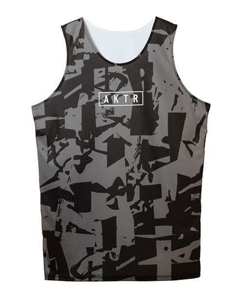AKTR(アクター)の「AKTR CUT-UP CAMO REVERSIBLE TANK(アクター カットアップ カモ リバーシブル タンク)(タンクトップ・メンズ・オレンジ系/ブラック系・MEDIUM/LARGE/X-LARGE/XX-LARGE)」の3枚目の写真