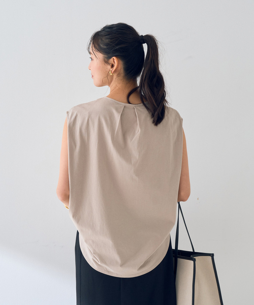 Rouge vif（ルージュヴィフ）の「タック入りノースリーブカットソーブラウス（Tシャツ/カットソー・レディース・ホワイト/ベージュ/ブラック・フリー）」の15枚目の写真