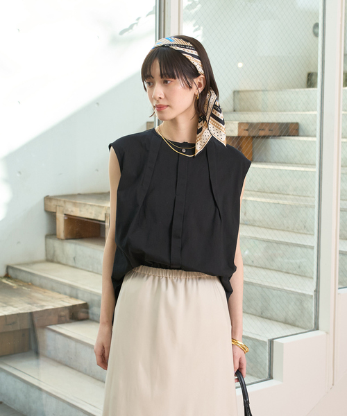 Rouge vif（ルージュヴィフ）の「タック入りノースリーブカットソーブラウス（Tシャツ/カットソー・レディース・ホワイト/ベージュ/ブラック・フリー）」の17枚目の写真