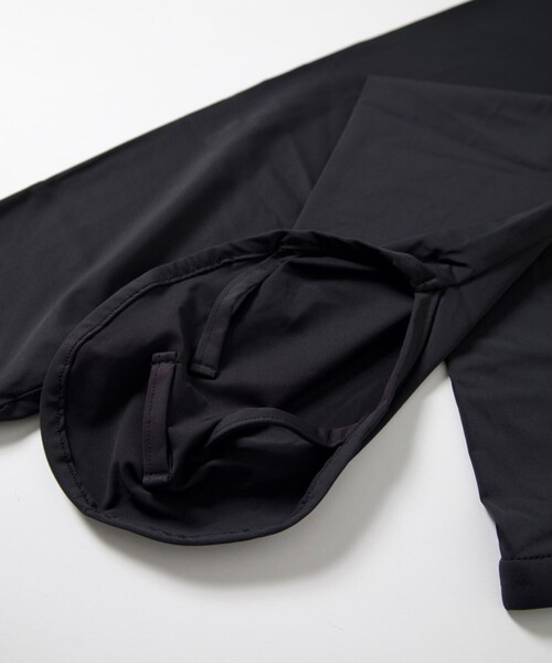 FREAK'S STORE（フリークスストア）の「icy/アイシー 指先までしっかりガード冷感アームカバー（アームカバー・レディース・ブラック・ONE SIZE）」の5枚目の写真