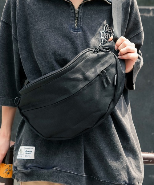 UES ウエス　ボディバッグ ネイビー/ブラウン　▼値引き不可 ボディーバッグ – UES OFFICIAL ONLINE SHOP