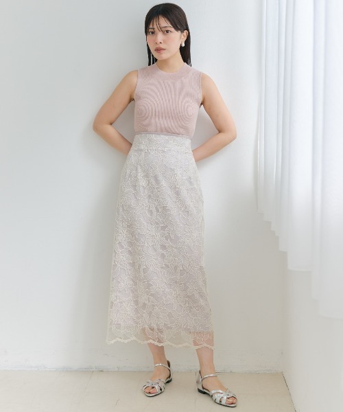 AND COUTURE(アンドクチュール)の「スパンコールレースタイトスカート(スカート・レディース・ベージュ/ネイビー/ダークブラウン・SMALL/MEDIUM)」の11枚目の写真