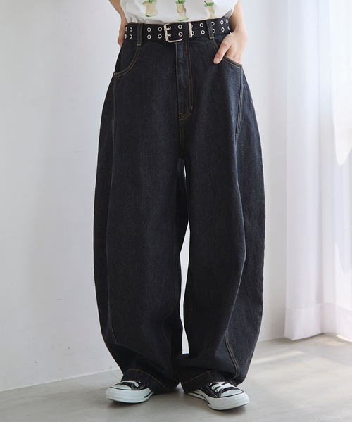 PBLIM(ページボーイリム)の「《UNISEX》カーブデニム(デニムパンツ・レディース・ブラック/インディゴブルー/ブルー系その他・MEDIUM/LARGE)」の20枚目の写真