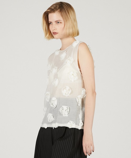 PRANK PROJECT(プランクプロジェクト)の「ローズスリーブベスト / Rose Sleeve Vest(ベスト・レディース・ブラック/ホワイト・FREE)」の6枚目の写真