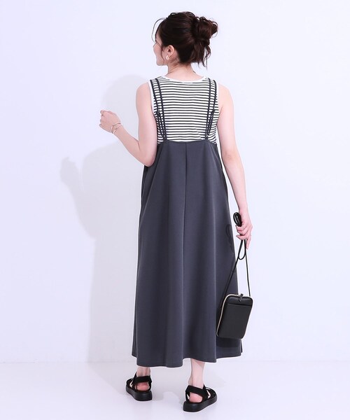 SHOO・LA・RUE（シューラルー）の「女性らしさ溢れる　フレアキャミワンピース（ワンピース・レディース・チャコールグレー/ブラック/ブラウン系・01/02/03/04）」の15枚目の写真
