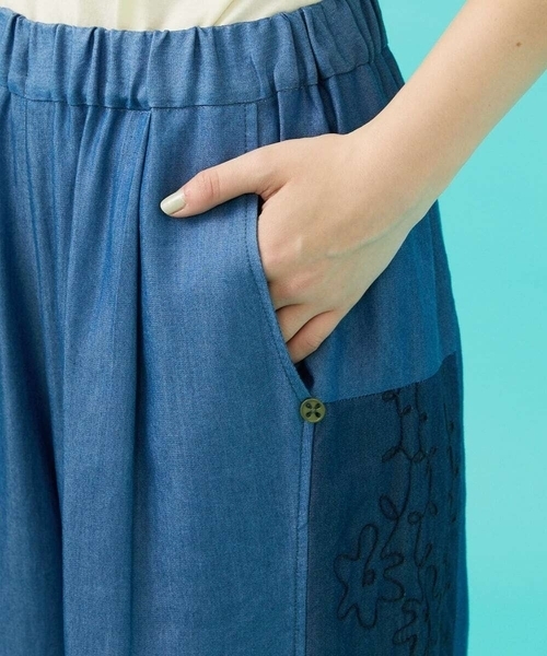 Jocomomola（ホコモモラ）の「Flor pintada テンセルデニムワイドパンツ（その他パンツ・レディース・ネイビー/ダークインディゴブルー・42/40）」の19枚目の写真