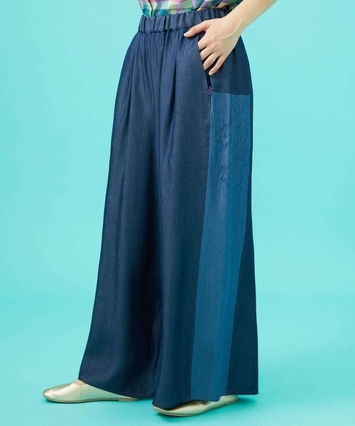 Jocomomola（ホコモモラ）の「Flor pintada テンセルデニムワイドパンツ（その他パンツ・レディース・ネイビー/ダークインディゴブルー・42/40）」の6枚目の写真