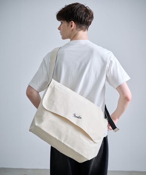 NUMBER (N)INE（ナンバーナイン）の「【NUMBER(N)INE/ナンバーナイン】SHOULDER BAG（L）/2WAYショルダーバッグLサイズ（ショルダーバッグ・メンズ・ブラック/ホワイト・FREE）」の13枚目の写真
