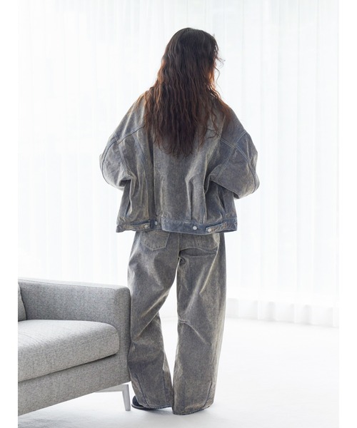 Ungrid(アングリッド)の「フロッキー起毛カーブデニム(デニムパンツ・レディース・ベージュ/ブラック・26inch/25inch/24inch)」の8枚目の写真