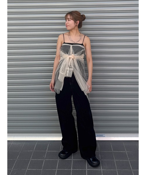 Ungrid(アングリッド)の「フロッキー起毛カーブデニム(デニムパンツ・レディース・ベージュ/ブラック・26inch/25inch/24inch)」の20枚目の写真