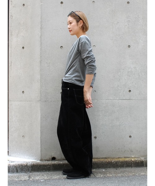 フロッキー起毛カーブデニム（デニムパンツ）｜Ungrid（アン