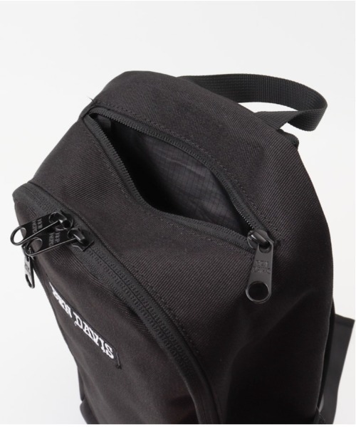 BEN DAVIS（ベンデイビス）の「BEN DAVIS ベンデイビス ONE SHOULDER BAG（ボディバッグ/ウエストポーチ・メンズ・ブラック×グリーン/ブラック×レッド・FREE）」の7枚目の写真